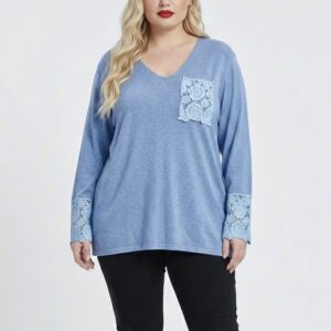 Pull tunique grande taille bleu avec détails en dentelle